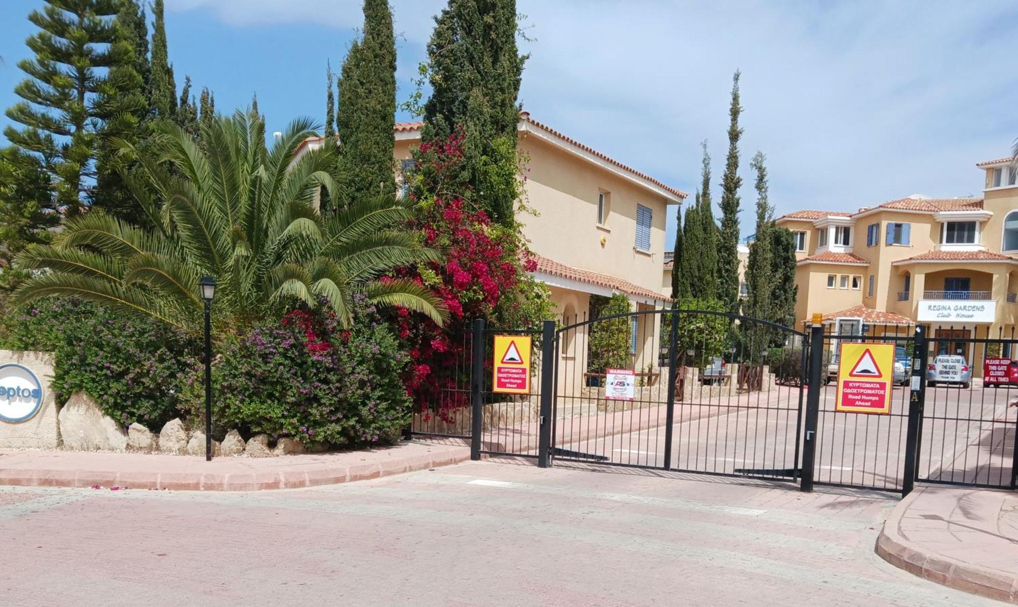 Modern Sea View Apartment Regina Gardens Paphos Eksteriør bilde
